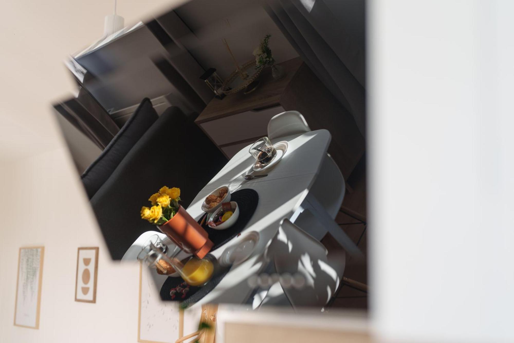 Апартаменты Le Fleur De Cerisier - Zmn Conciergerie Сен-Кантен Экстерьер фото